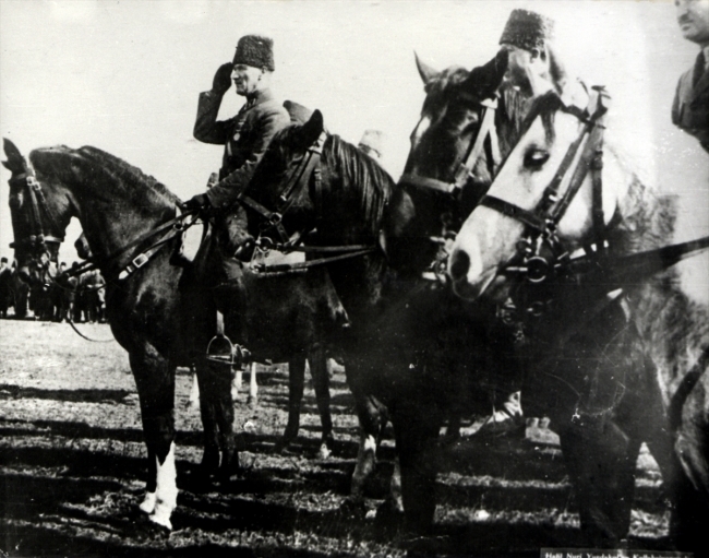 Atatürk ve Büyük Taarruz'un bilinmeyen fotoğrafları galerisi resim 6