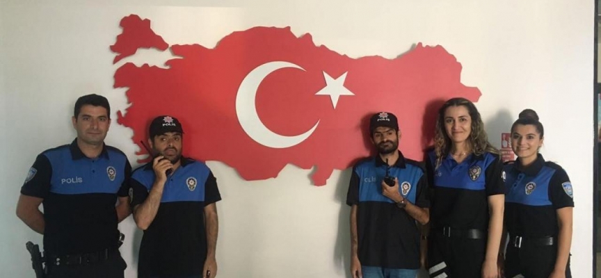 Elazığ’da engelli 2 gencin polislik hayali gerçek oldu