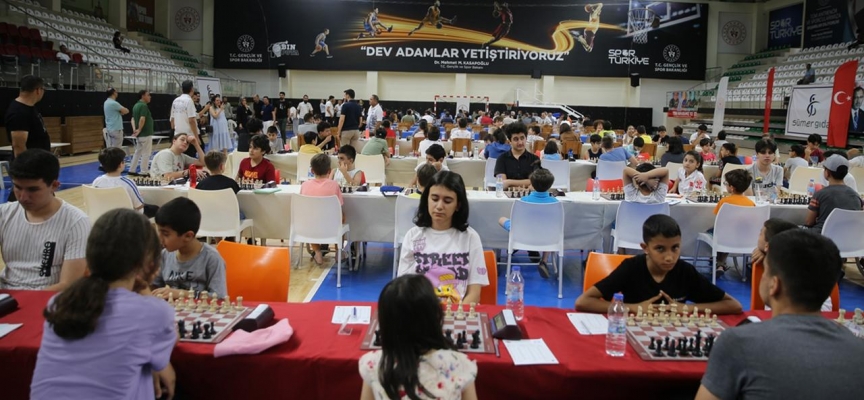 Mardin'de Yaz Kupası Satranç Turnuvası başladı