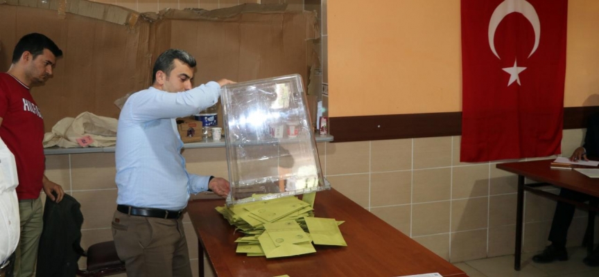 8 yıl aradan sonra belde olan Dodurga'da seçimi AK Parti kazandı