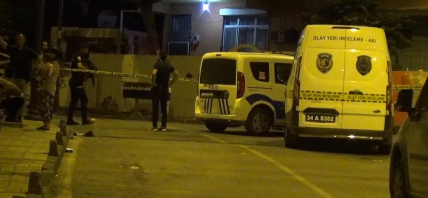 İstanbul'da iki grup arasında silahlı kavga: 10 yaralı