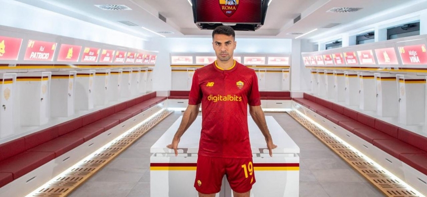 Zeki Çelik Roma forması giyeceği için mutlu