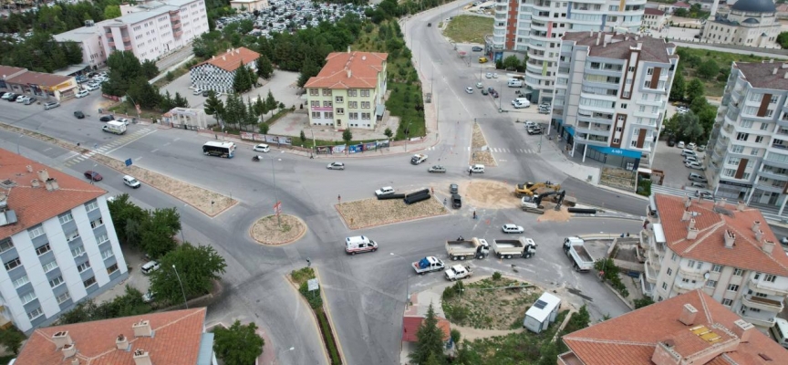 Niğde'de altyapı çalışmaları devam ediyor