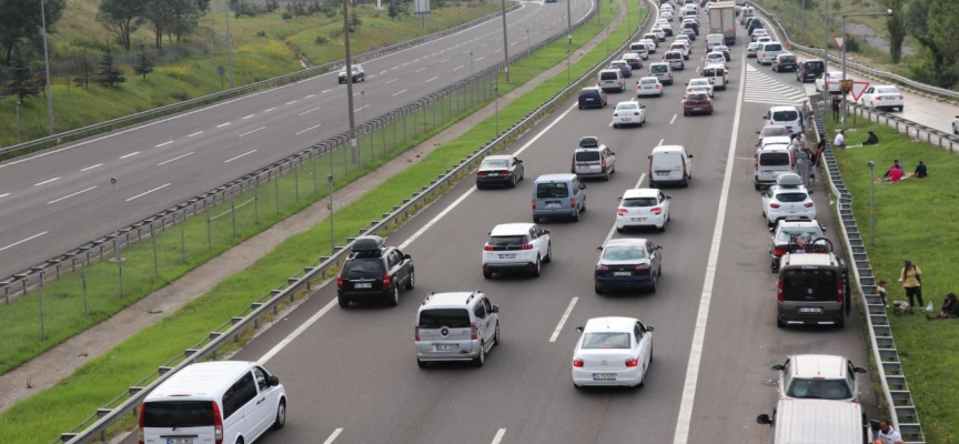 Bayram trafiği başladı mı? Yollarda son durum ne?