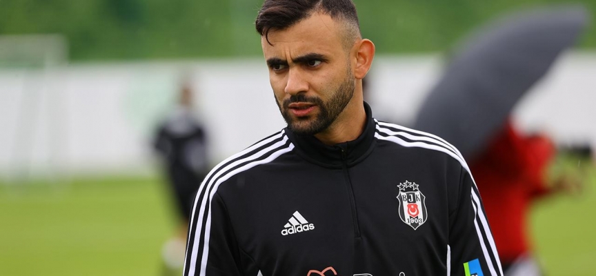 Beşiktaş'ın transferleri Rachid Ghezzal'ı sevindirdi