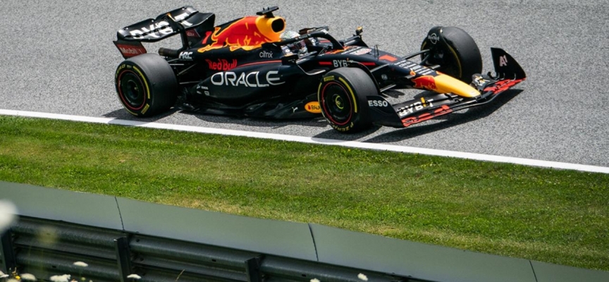 Avusturya'da sprint yarışının galibi Verstappen