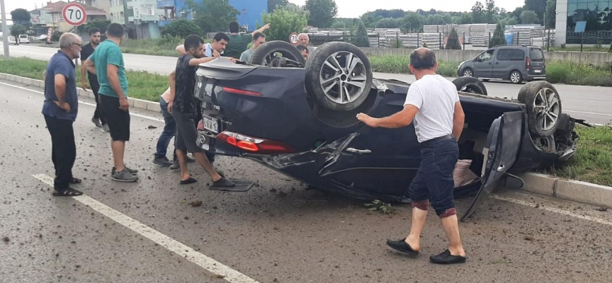 Samsun'da otomobil devrildi: 3 yaralı