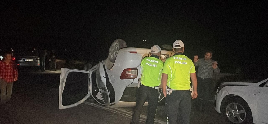 Bayburt'ta zincirleme trafik kazası: 8 yaralı