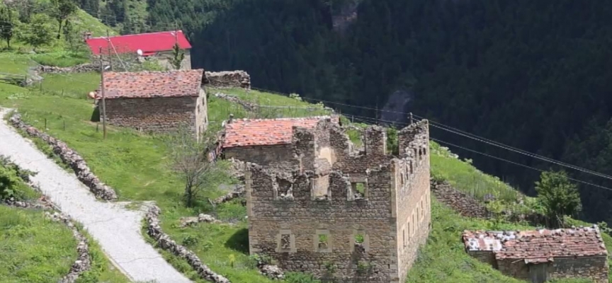 Santa Harabeleri tarihiyle hayranlık uyandırıyor