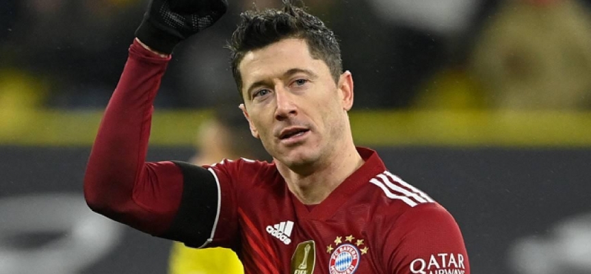 Barcelona Robert Lewandowski transferini açıkladı