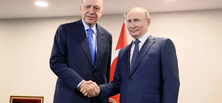 Putin'den tahıl krizindeki arabuluculuk çabasından dolayı Cumhurbaşkanı Erdoğan'a teşekkür