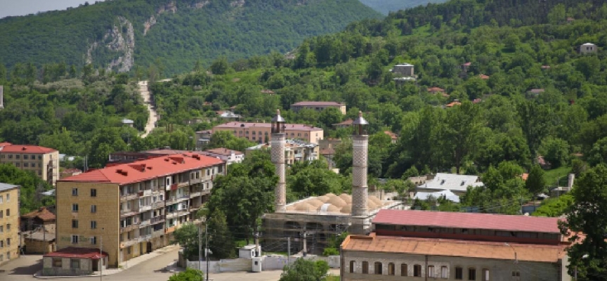 Azerbaycan'da işgalden kurtarılan bölgelere ilk göç başladı