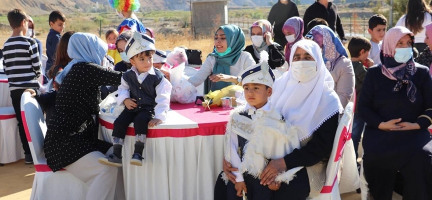 Muş'ta COVID-19 nedeniyle ertelenen sünnet şöleni başlıyor