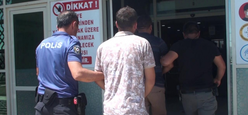 Karaman’da mazgalları çalan şüpheliler kamerada