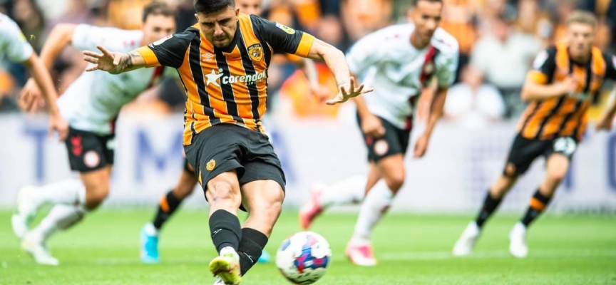 Ozan Tufan ve Seri, Hull City'e galibiyeti getirdi