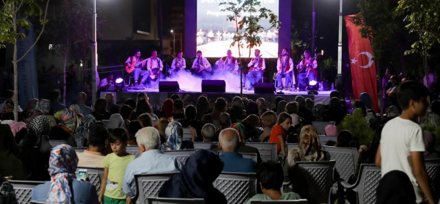 Van'da oturma gecesi geleneği sürdürülüyor