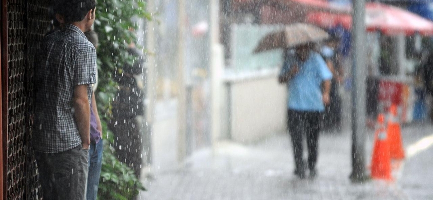 Zonguldak'ta vatandaşlar, sağanak yağışa hazırlıksız yakalandı