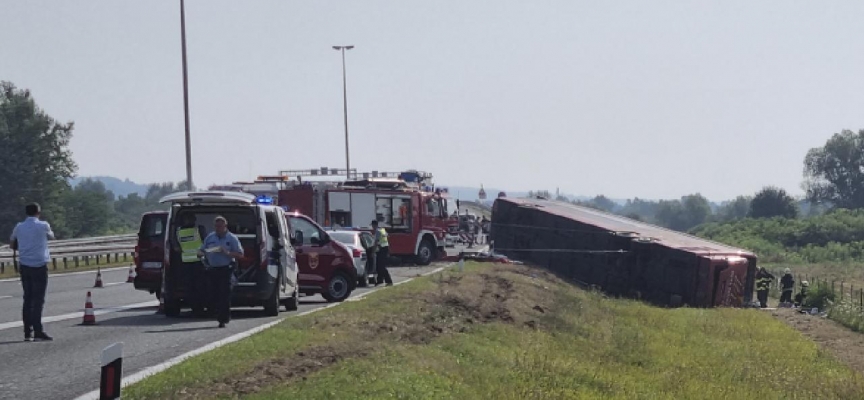 Hırvatistan'da trafik kazası: 11 kişi hayatını kaybetti