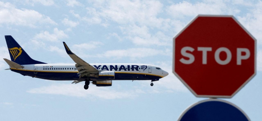 İspanya'da Ryanair hava yolu şirketi çalışanları greve başladı