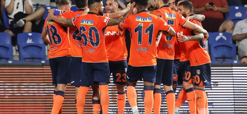 Süper Lig'in ilk haftasında averajla lider Başakşehir