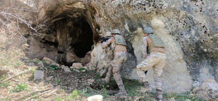 Hakkari'de 4 terörist etkisiz hale getirildi