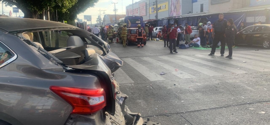 Meksika’da zincirleme trafik kazası: 50 yaralı