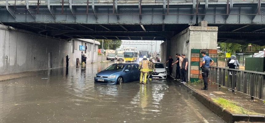 AFAD: İstanbul, Bursa ve Yalova’daki su baskınlarında can kaybı yaşanmadı