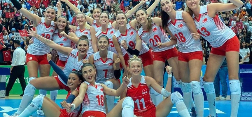 Kadın voleybolunda Türkiye altın madalya kazandı