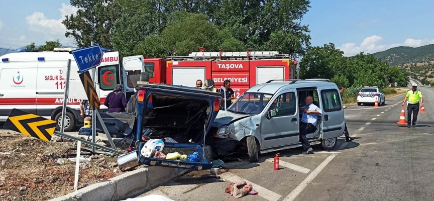 Amasya'da trafik kazasında 7 kişi yaralandı