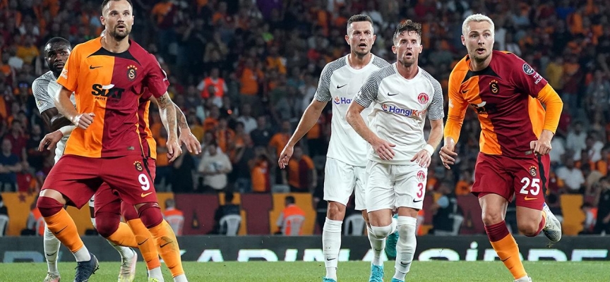 Ümraniyespor ve Galatasaray'da tek değişiklik