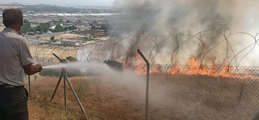 Bingöl'de yangın: Ekiplerin müdahalesi sürüyor