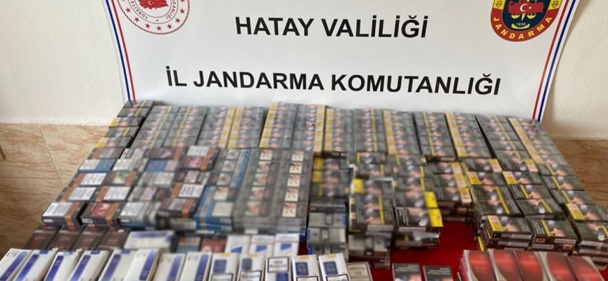 Hatay'da bir evden 1067 paket kaçak sigara ele geçirildi