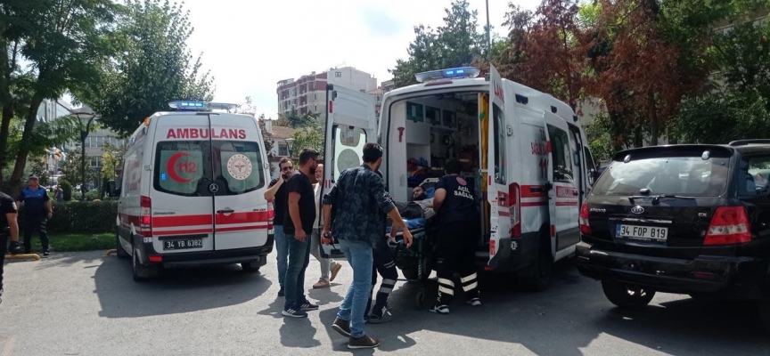 Polise bıçakla saldıran zanlı, silahla vurularak yakalandı