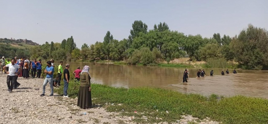 Dicle Nehri'nde kaybolan çocuktan acı haber