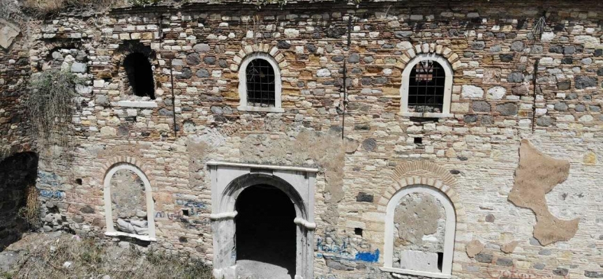 İzmir'deki eski kilise, "Anıt Müze Bilim ve Sanat Merkezi" olacak