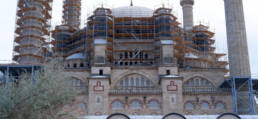 Selimiye Camii'nde restorasyon çalışmaları sürüyor