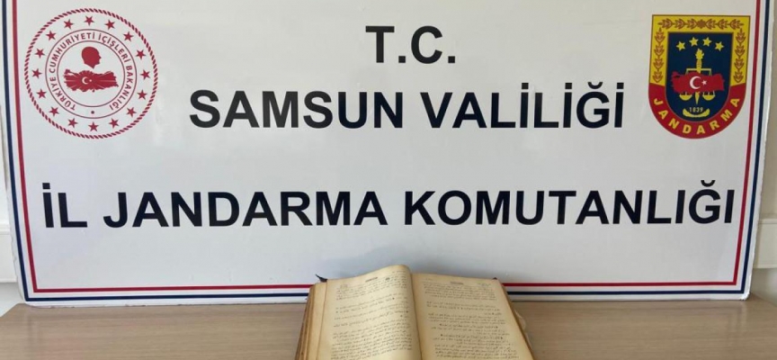 Samsun'da tarihi eser niteliğinde Kur'an-ı Kerim ele geçirildi