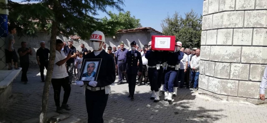 Kıbrıs gazisi son yolculuğuna uğurlandı