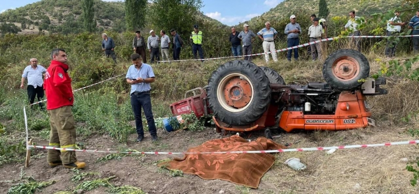 Balıkesir'de traktör devrildi: 2 ölü, 2 yaralı