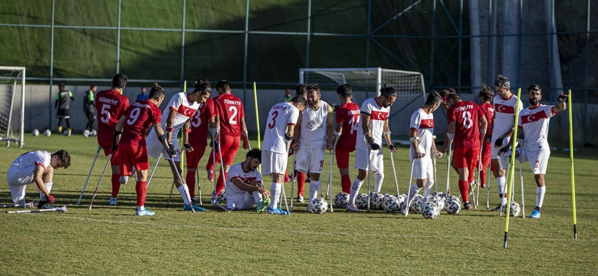 Ampute Milli Futbol Takımı’nın Erzurum kampı sona erdi