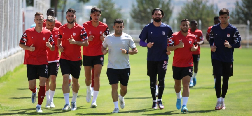 Sivasspor, Fatih Karagümrük maçının hazırlıklarına başladı