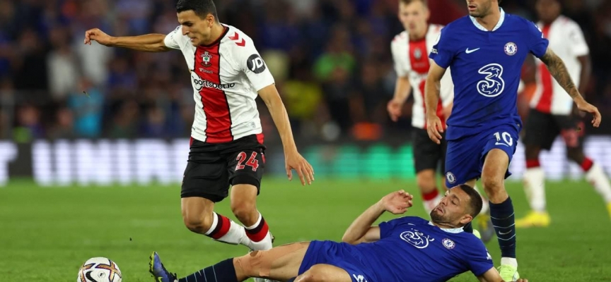 Southampton, Chelsea'yi 2-1 mağlup etti