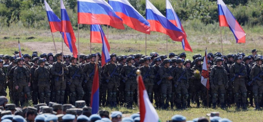 Rusya'da "Vostok-2022" askeri tatbikatı başladı