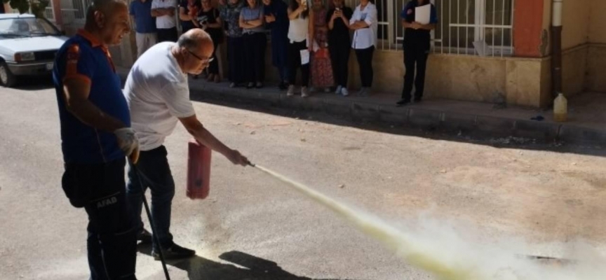 Kırşehir'de afet farkındalık eğitimi ve tatbikatı düzenlendi