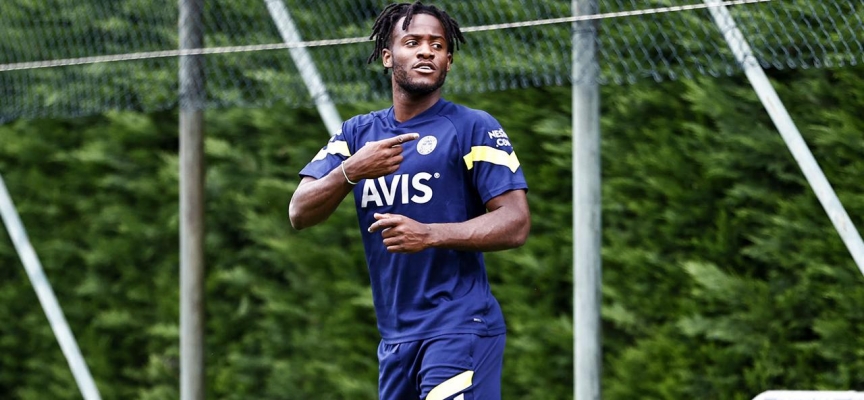 Fenerbahçe'de Batshuayi özel program dahilinde çalıştı