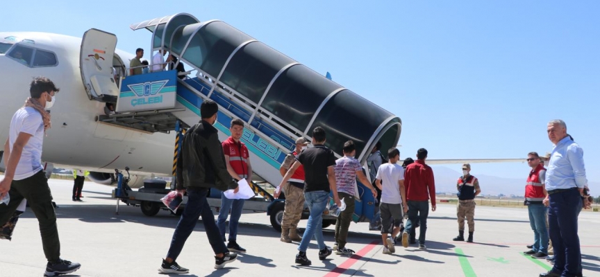 Kırklareli’nde 20 düzensiz göçmen yakalandı