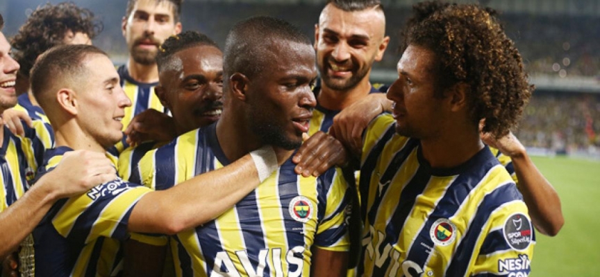 Fenerbahçe'nin Avrupa kadrosu belli oldu