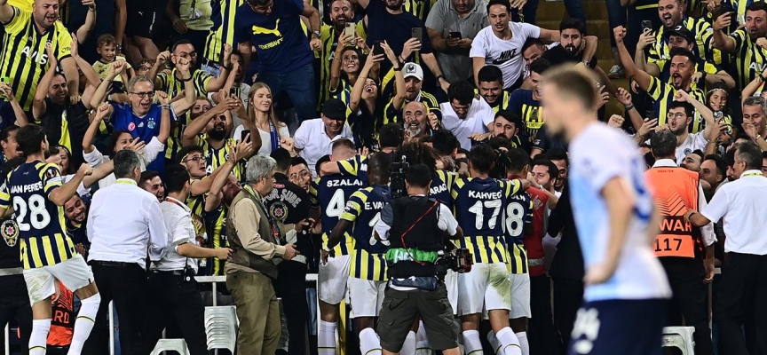 Fenerbahçe Avrupa Ligi gruplarına galibiyetle başladı