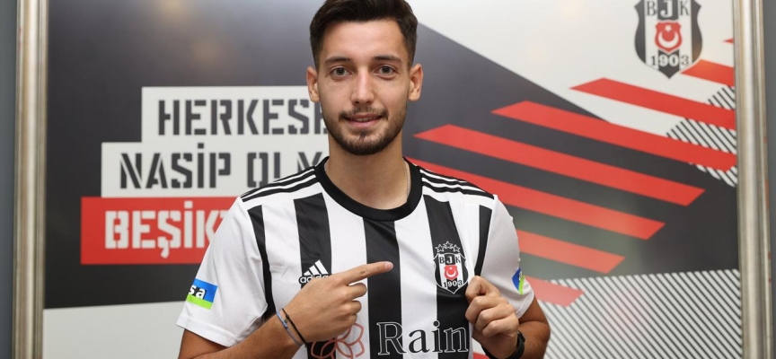 Beşiktaş'ta Tayyip Talha Sanuç forma için iddialı