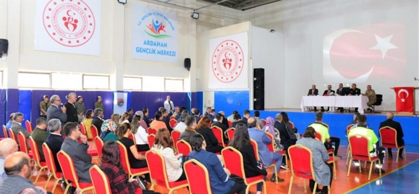 Ardahan'da yeni eğitim yılı tedbirleri açıklandı